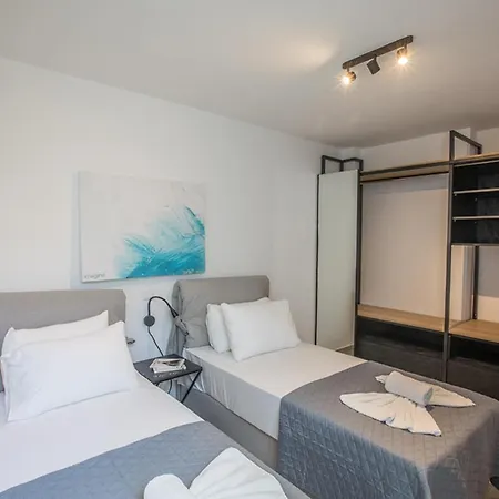 Rent Your Dream Holiday And Look Forward To Relaxing Beside Your Private Pool 1704 * Protaras