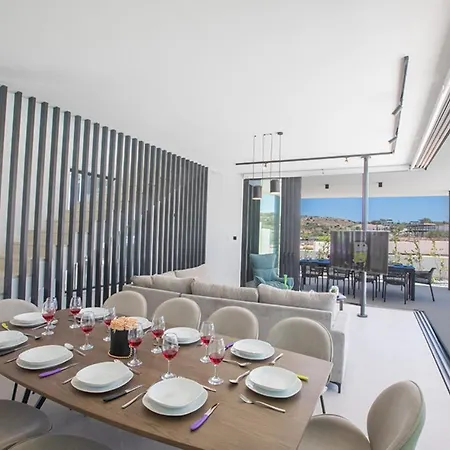 Rent Your Dream Holiday And Look Forward To Relaxing Beside Your Private Pool 1704 * Protaras