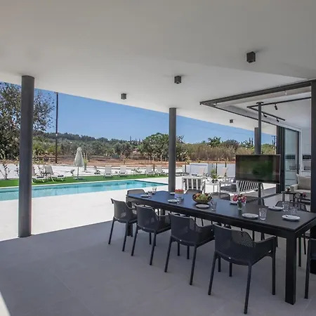 Rent Your Dream Holiday And Look Forward To Relaxing Beside Your Private Pool 1704 Protaras