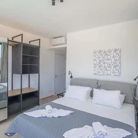 Rent Your Dream Holiday And Look Forward To Relaxing Beside Your Private Pool 1704 普罗塔拉斯